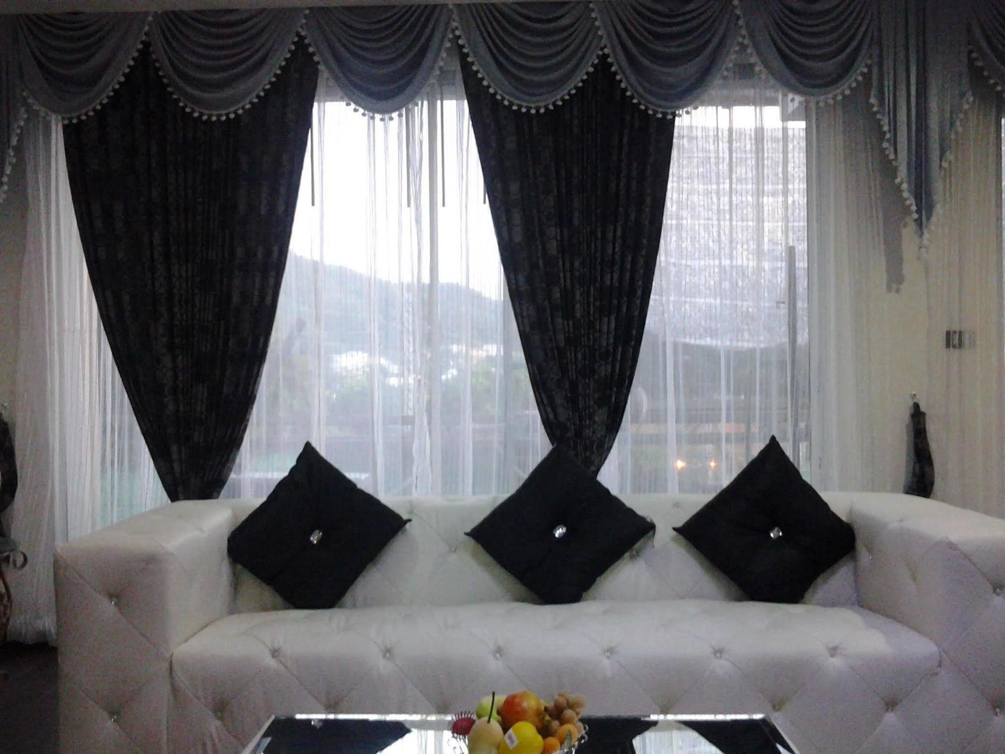 Апартаменты Goldstone Residency Patong , Phuket Экстерьер фото