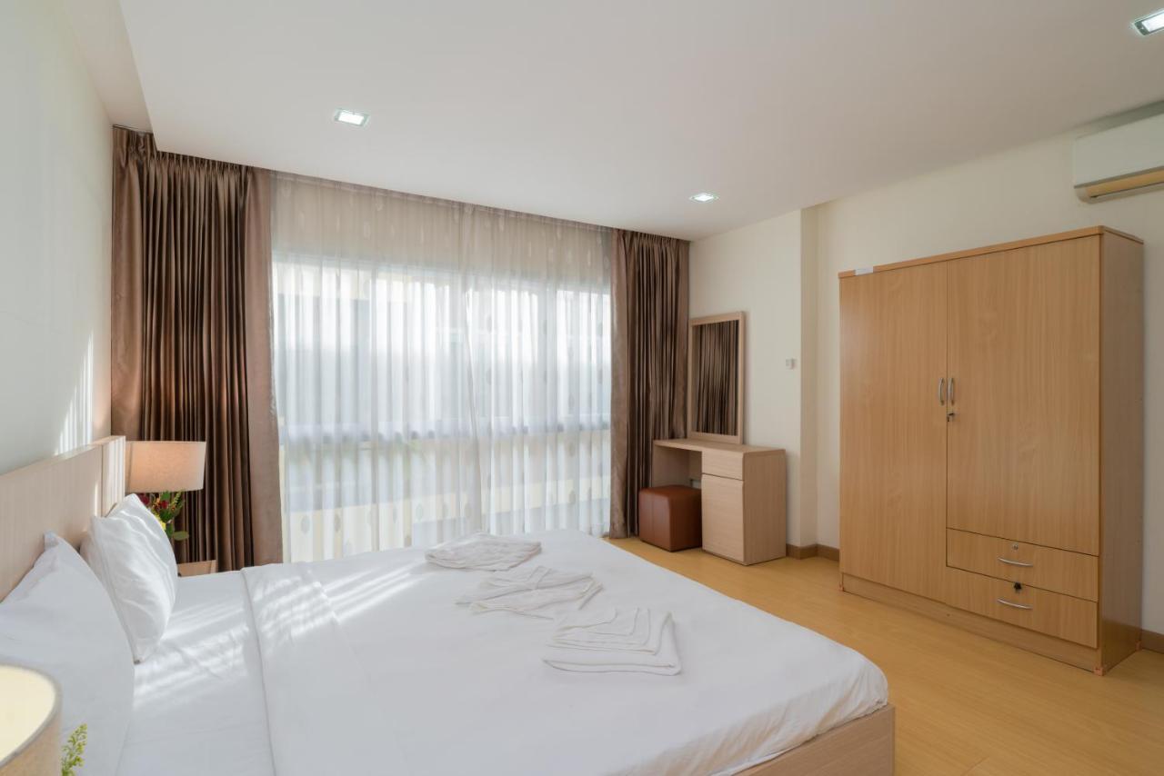 Апартаменты Goldstone Residency Patong , Phuket Экстерьер фото