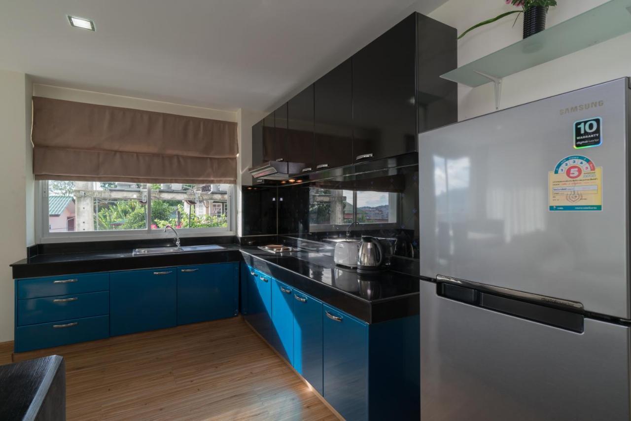 Апартаменты Goldstone Residency Patong , Phuket Экстерьер фото