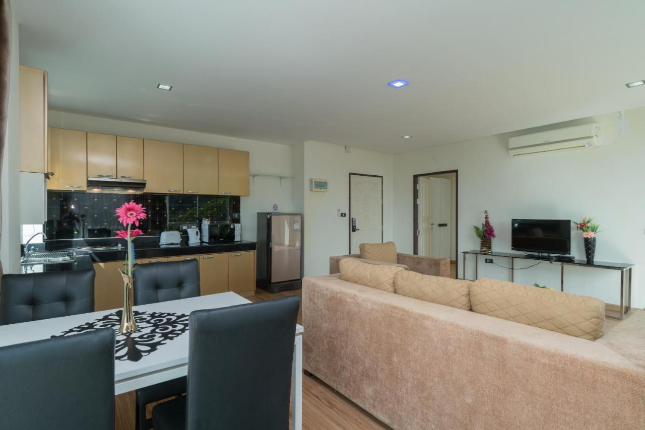 Апартаменты Goldstone Residency Patong , Phuket Экстерьер фото