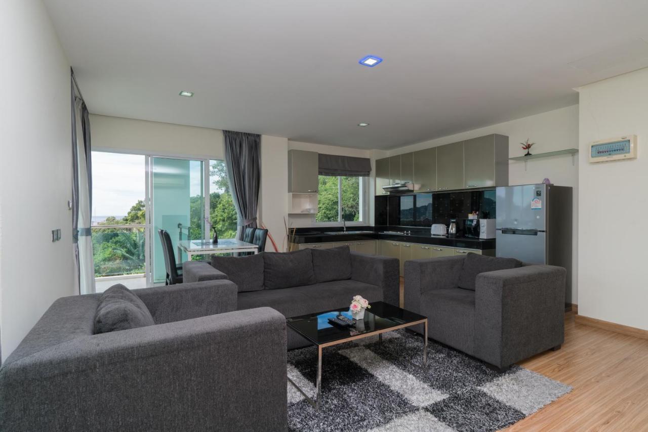 Апартаменты Goldstone Residency Patong , Phuket Экстерьер фото